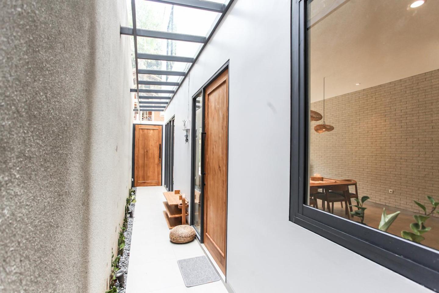 The Banyu House 3 Villa Bandung Exterior photo